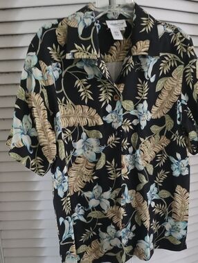 Coldwater Creek Black Tropical Floral Button-Up Top